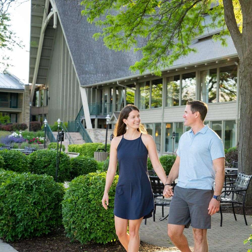 The Abbey Resort & Avani Spa Lakefront Walk